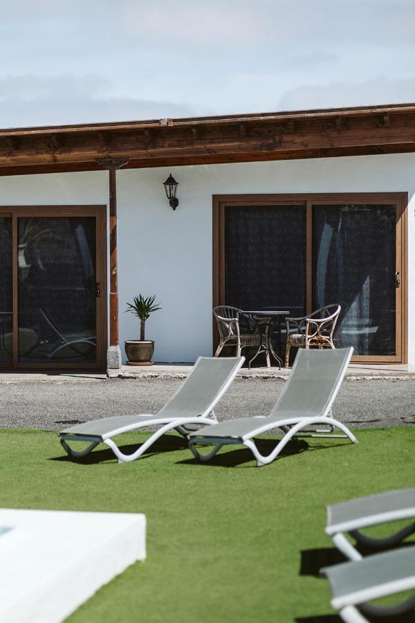 Hotelito Rural Flor De Timanfaya Tinajo Exterior foto