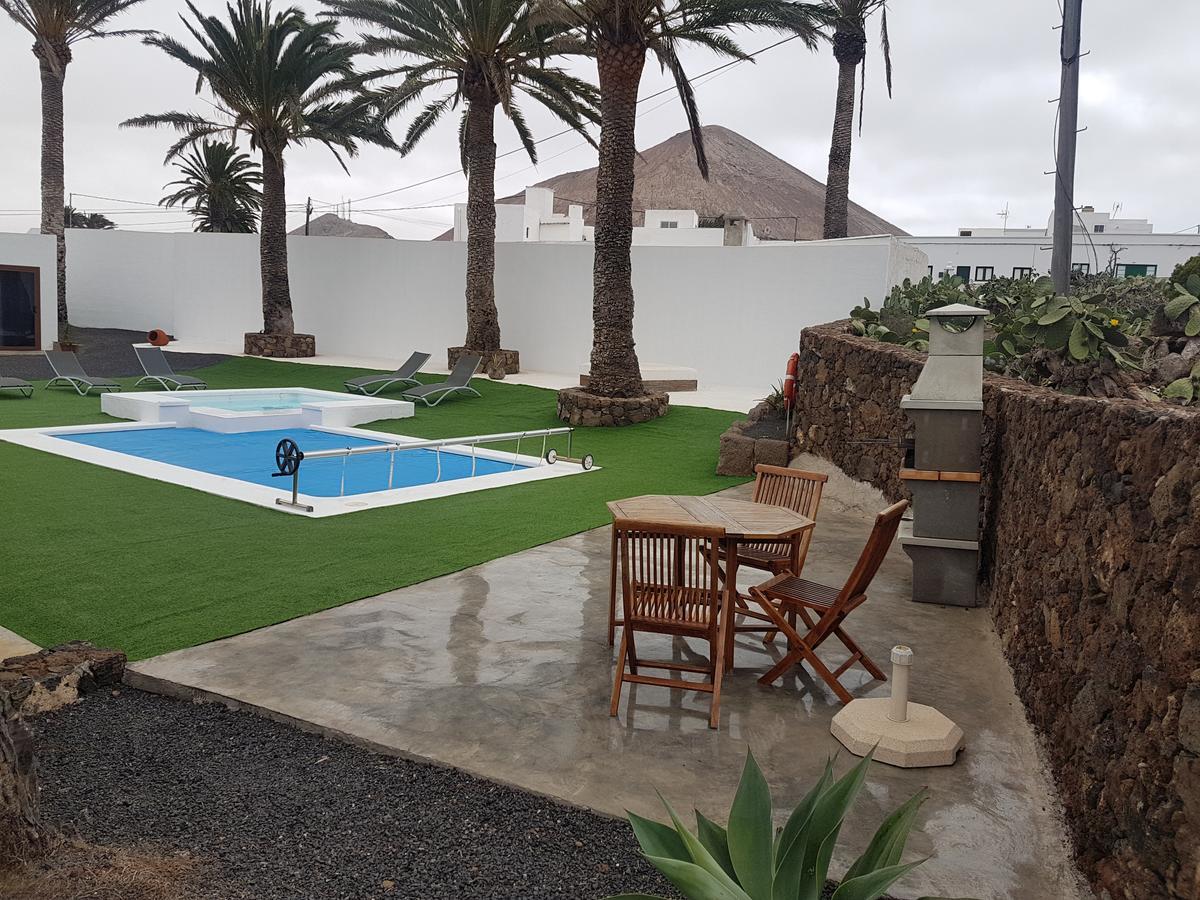 Hotelito Rural Flor De Timanfaya Tinajo Exterior foto